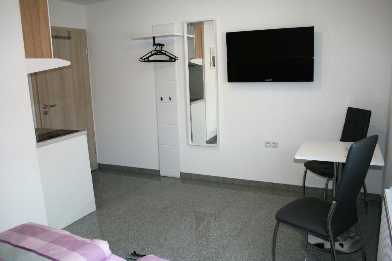 Haus Zum Schlosspark Veitshöchheim Zewnętrze zdjęcie