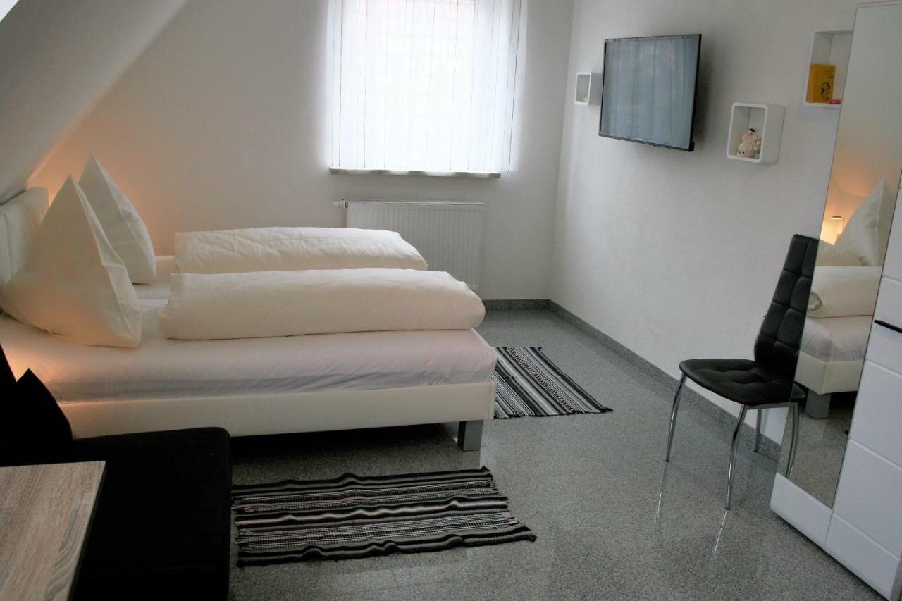 Haus Zum Schlosspark Veitshöchheim Zewnętrze zdjęcie